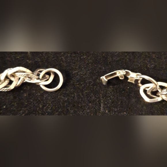 Chunky Silver Tone Chain Necklace - Picture 5 of 5